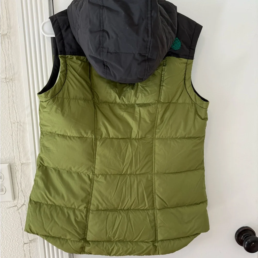 Stio Women’s Woodson Down Vest in Forest Olive - Picture 2 of 4